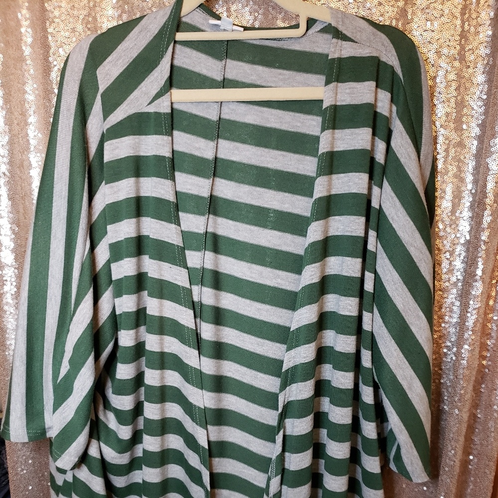 Lularoe Lindsay size M